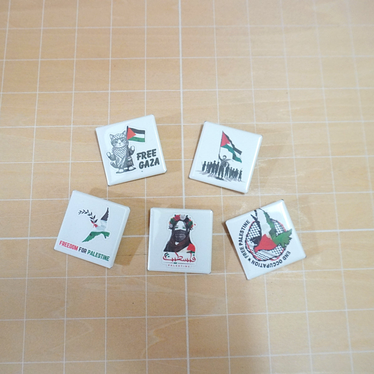 Mahmoud缶バッチセット