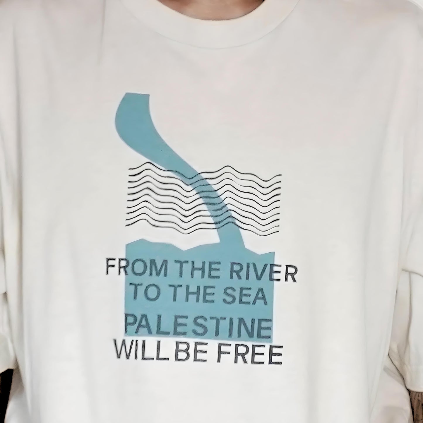 FROM RIVER TO THE SEA / Sand
